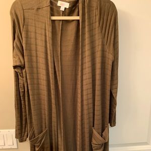 NWOT Lightweight and striped LulaRoe Sarah